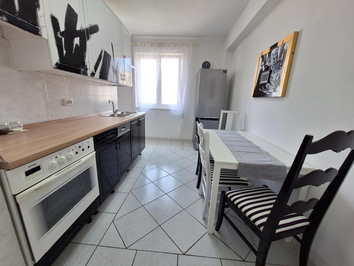 زادار Two Bedroom Apartment Alma المظهر الخارجي الصورة