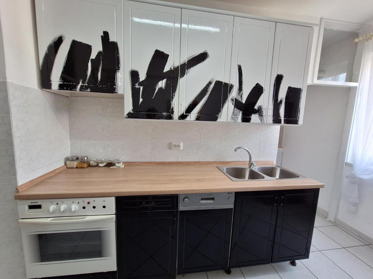 زادار Two Bedroom Apartment Alma المظهر الخارجي الصورة